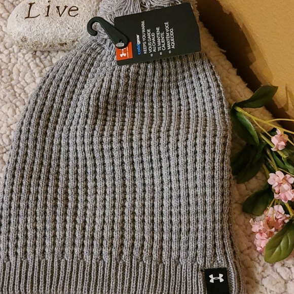 ❤New Under Armour gray hat❤ - Picture 2 of 6